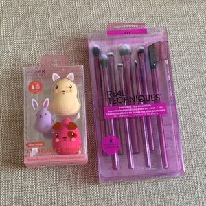 Real Techniques Eye Makeup Applicator and Make up applicator